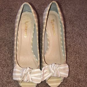 Women’s 7.5 restricted wedge sandal open toe